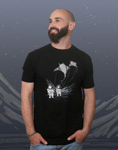 Go Fly A Kite Men's Fitted Crew Neck