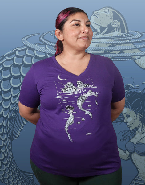 Mermaid Fishing Plus Size Relaxed Fit Women's V-Neck