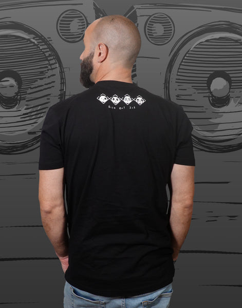 Panda KISS Men's Fitted Crew Neck